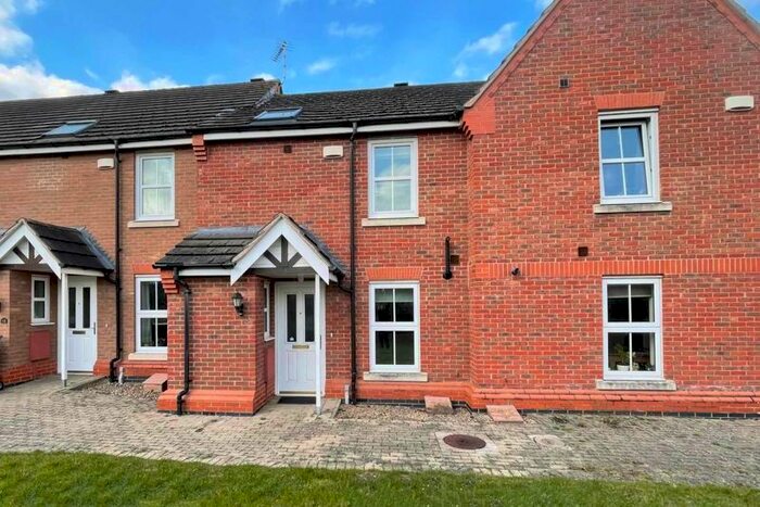 3 Bedroom Terraced House To Rent In Christ Church Close, Stamford, PE9