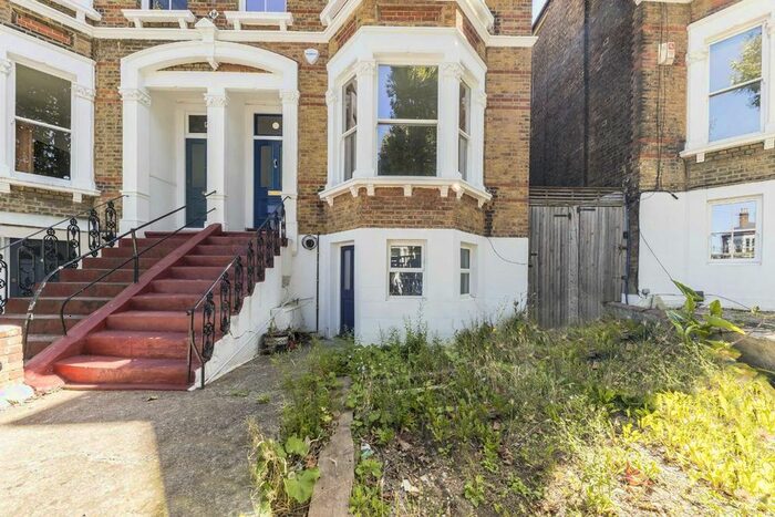 2 Bedroom Flat To Rent In Jerningham Road, London, SE14