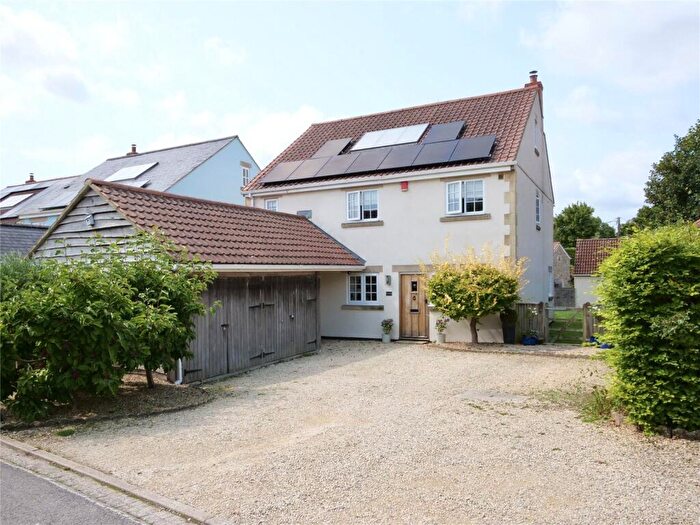 4 Bedroom Detached House For Sale In Cranmore Village House, BA4