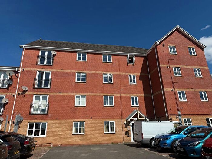 2 Bedroom Flat To Rent In Signet Square, Stoke, Coventry, CV2