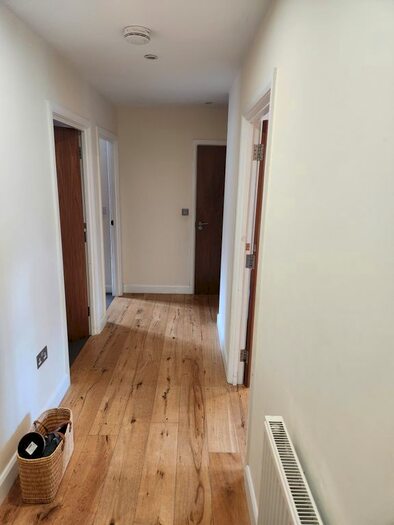 2 Bedroom Flat To Rent In Pendlewood Close, London, W5