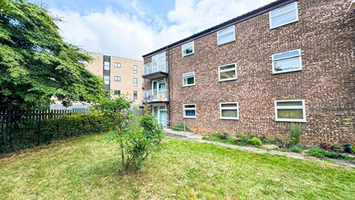1 Bedroom Apartment To Rent In Blenheim Way, Stevenage, SG2