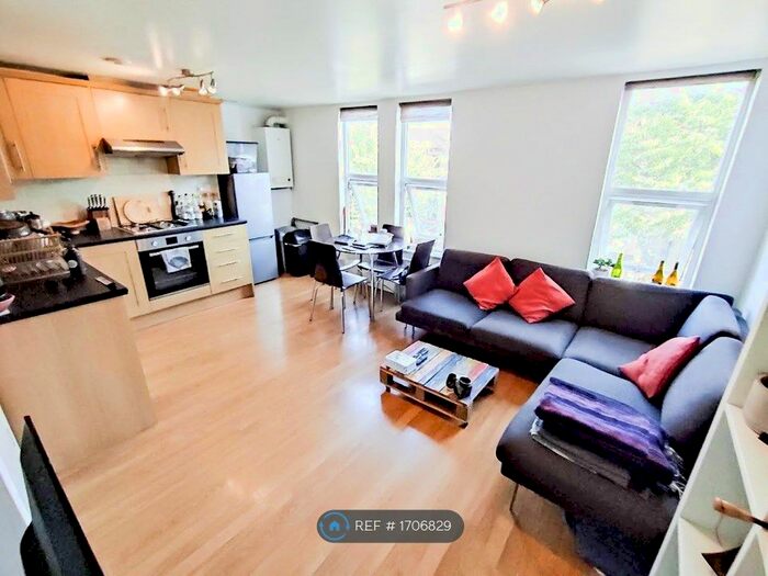 1 Bedroom Flat To Rent In London, London, N19