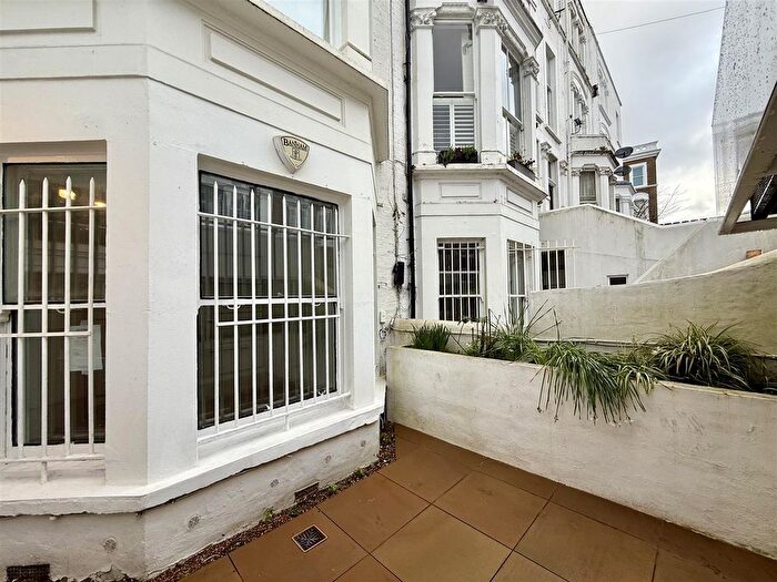 2 Bedroom Property To Rent In Sinclair Road, London, W14