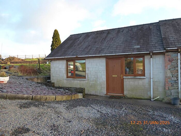 1 Bedroom Cottage To Rent In Llangynog, Carmarthen, SA33