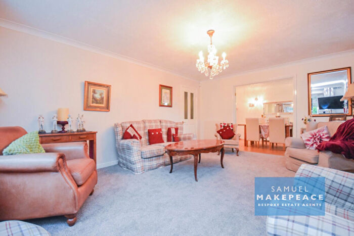 4 Bedroom Bungalow For Sale In Dee Close, Talke, Stoke-on-Trent, ST7