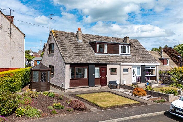 2 Bedroom Property For Sale In Blinkbonnie Gardens, Duns, TD11