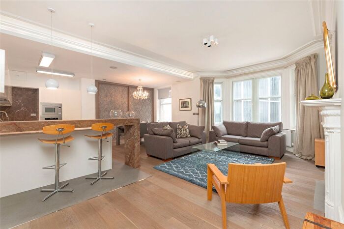 2 Bedroom Flat To Rent In Park Mansions, Knightsbridge, SW1X