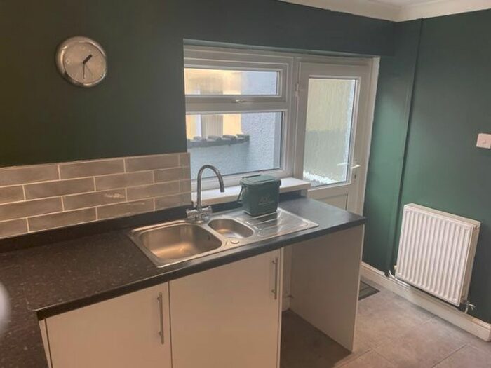 2 Bedroom Terraced House To Rent In Duke Street, Abertillery, NP13