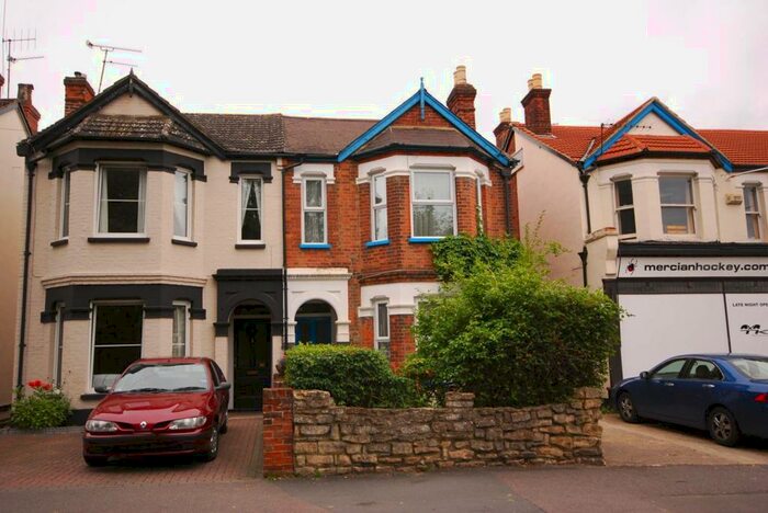 4 Bedroom House To Rent In Maybury Road, Maybury, Woking, GU21