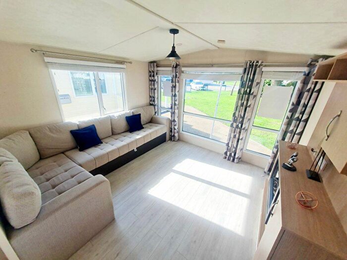 2 Bedroom Caravan For Sale In Dovercourt Holiday Park, CO12