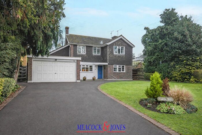 4 Bedroom Detached House For Sale In Shenfield Place, Shenfield, Brentwood, CM15