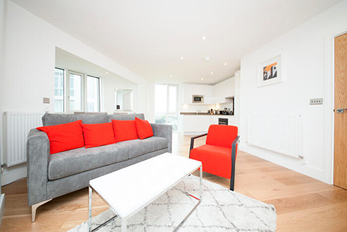 2 Bedroom Apartment To Rent In Sky View Tower, High Street, Stratford, London, E15