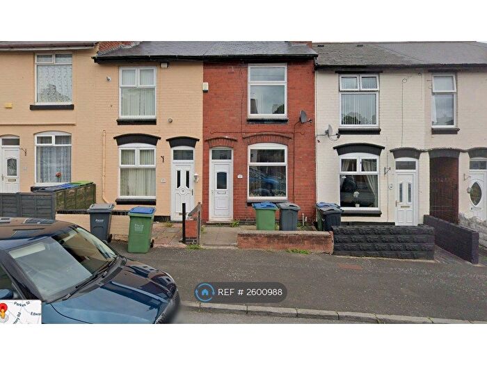 2 Bedroom Terraced House To Rent In Clifton Road, Smethwick, B67