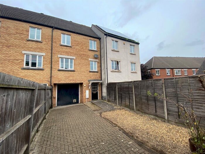 4 Bedroom Terraced House To Rent In Castle Court, Stoke Gifford, Bristol, Gloucestershire, BS34