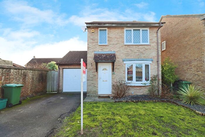 3 Bedroom Detached House For Sale In Ottrells Mead, Bristol, Avon, BS32