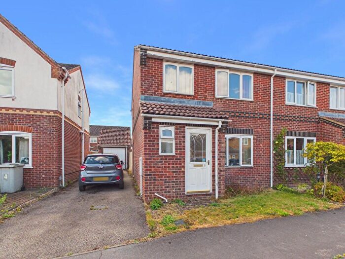 3 Bedroom Semi-Detached House For Sale In Lodington Court, Horncastle, LN9