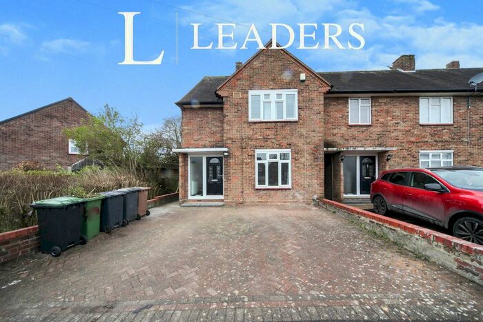 4 Bedroom End Of Terrace House To Rent In Abbots Wood Road, Luton, LU2