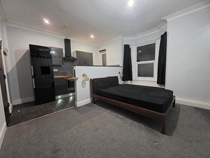 Studio To Rent In Marlborough Road, Coventry, West Midlands, CV2