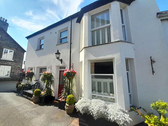 5 Bedroom End Of Terrace House For Sale In Ty Aran, Llanuwchllyn, LL23