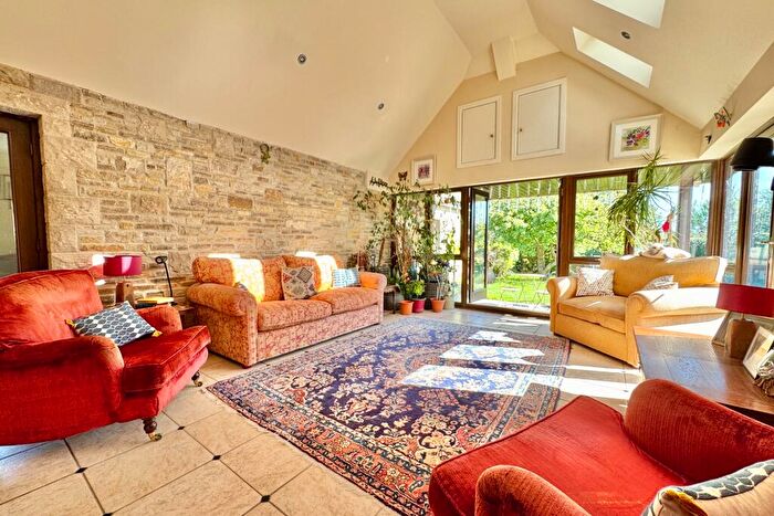 7 Bedroom Detached House For Sale In East Street, Corfe Castle, BH20 - Photo 8