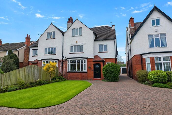 5 Bedroom Semi Detached House For Sale In Norwood Avenue, Southport, Merseyside, PR9