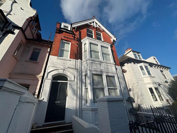 1 Bedroom Flat To Rent In Clifton Road, Brighton, BN1