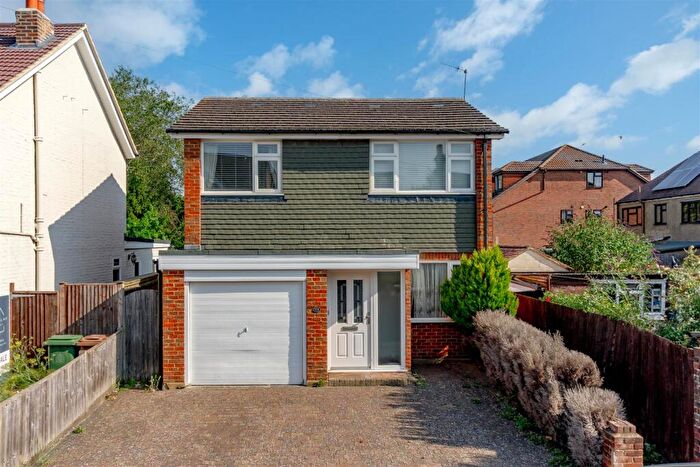 3 Bedroom Detached House For Sale In Manor Road, Merstham, Surrey, RH1