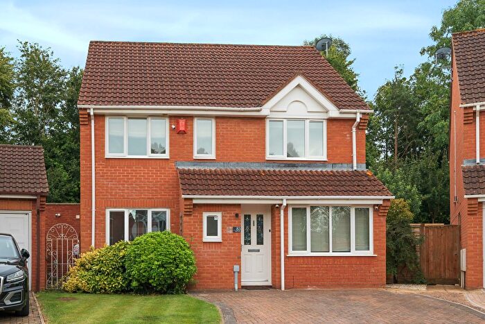 4 Bedroom Detached House For Sale In Killams Green, Taunton, TA1