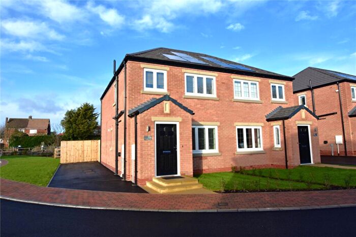 3 Bedroom Semi-Detached House For Sale In Calvert Way, Bedale, North Yorkshire, DL8