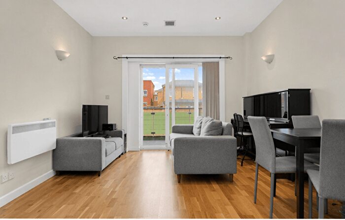 2 Bedroom Flat To Rent In Tower Point, Sydney Road, Enfield Town, EN2