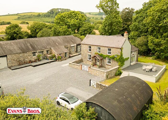 3 Bedroom Smallholding For Sale In Llysonnen Road, Carmarthen, SA33