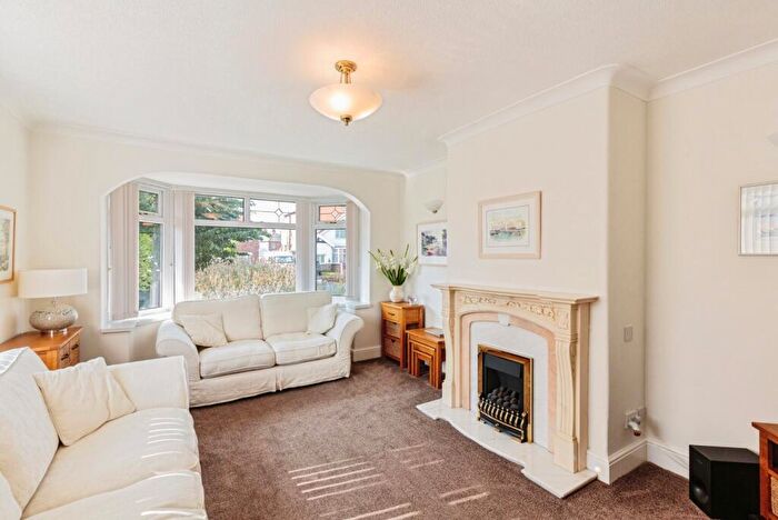 2 Bedroom Detached House For Sale In Lawrence Avenue, Lytham St. Annes, Lancashire, FY8