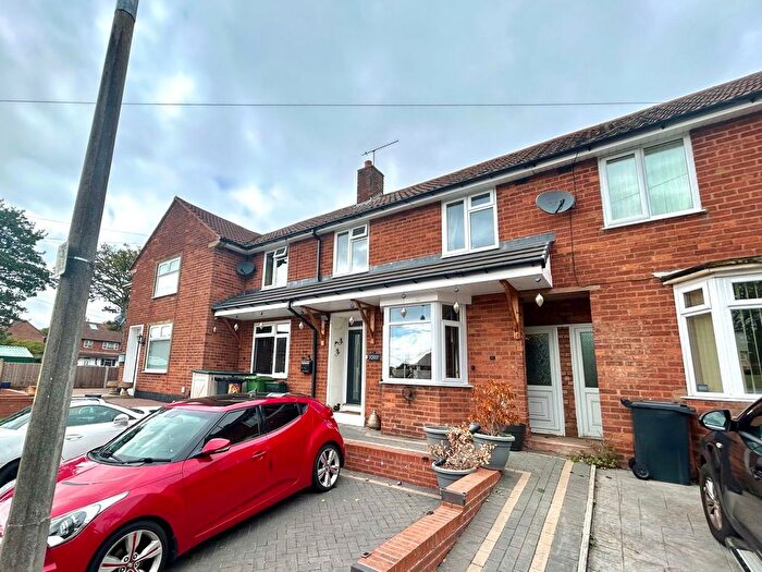 3 Bedroom Terraced House For Sale In Rowan Road, Sedgley, DY3