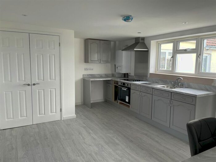 1 Bedroom Flat To Rent In Moredon Road, Swindon, SN25