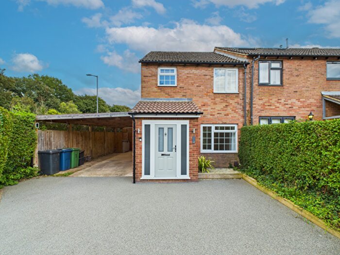 3 Bedroom End Of Terrace House To Rent In Churchill Drive, Marlow, Buckinghamshire, SL7
