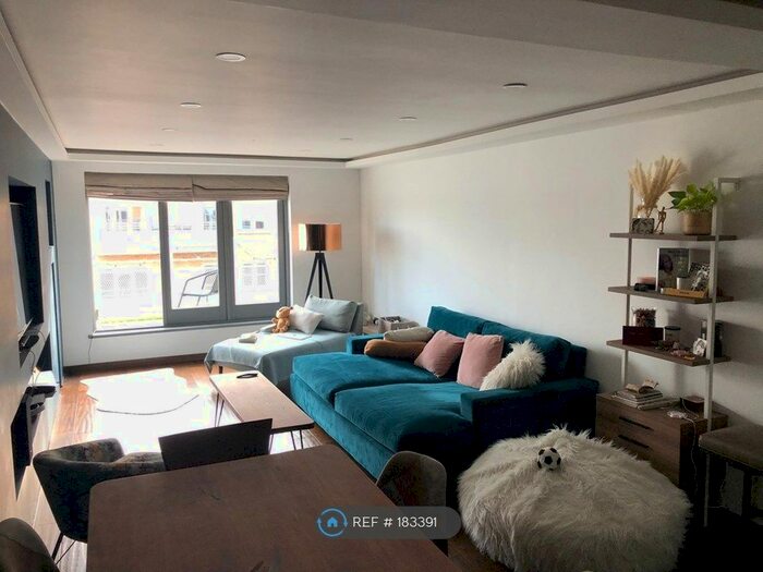 2 Bedroom Flat To Rent In New Caledonian Wharf, London, SE16