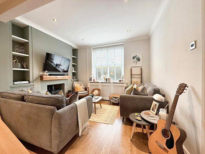 3 Bedroom Terraced House For Sale In Llwyn On Street, Caerphilly, CF83