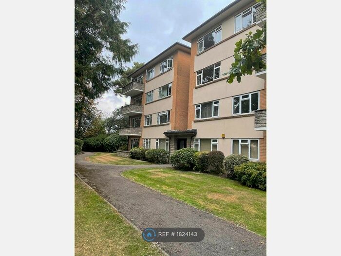 2 Bedroom Flat To Rent In Burford Court, Bournemouth, BH1