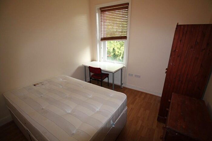 1 Bedroom House Of Multiple Occupation To Rent In Brentwood Gardens, Newcastle Upon Tyne, NE2