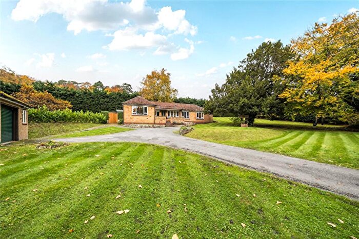 3 Bedroom Bungalow For Sale In Pirbright Road, Normandy, Guildford, Surrey, GU3