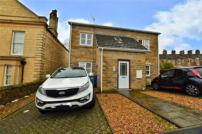 2 Bedroom Apartment For Sale In King Street, Hollingworth, Hyde, Greater Manchester, SK14