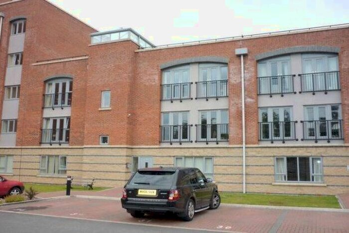 1 Bedroom Flat To Rent In Station Road, Warrington, WA4