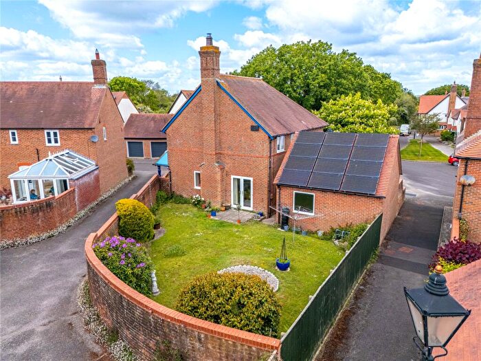 4 Bedroom Detached House For Sale In Stoborough, Wareham, BH20 - Photo 9