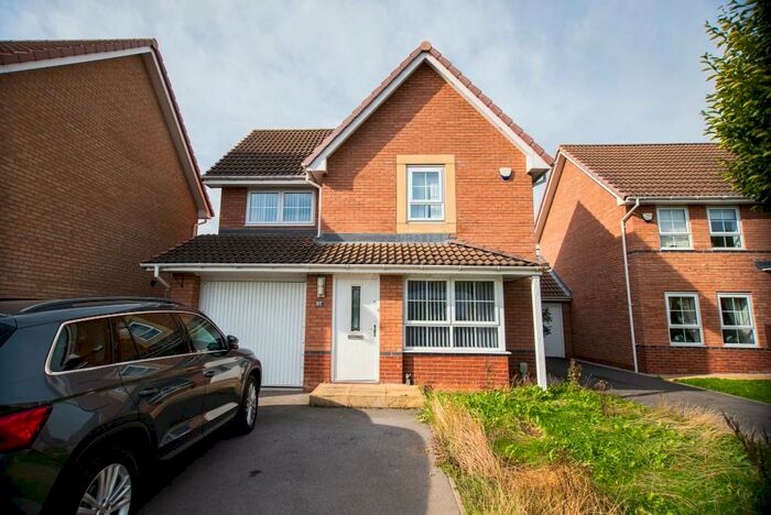 3 Bedroom Detached House To Rent In Calvert Lane, Hull, East Riding Of Yorkshire, HU4