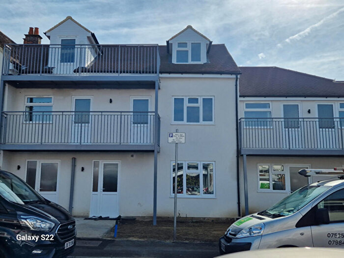 1 Bedroom Flat To Rent In Oxford Road, Oxford, Oxfordshire, OX4