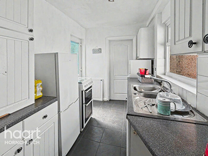 2 Bedroom End Of Terrace House For Sale In Abbs Cross Lane, Hornchurch, RM12