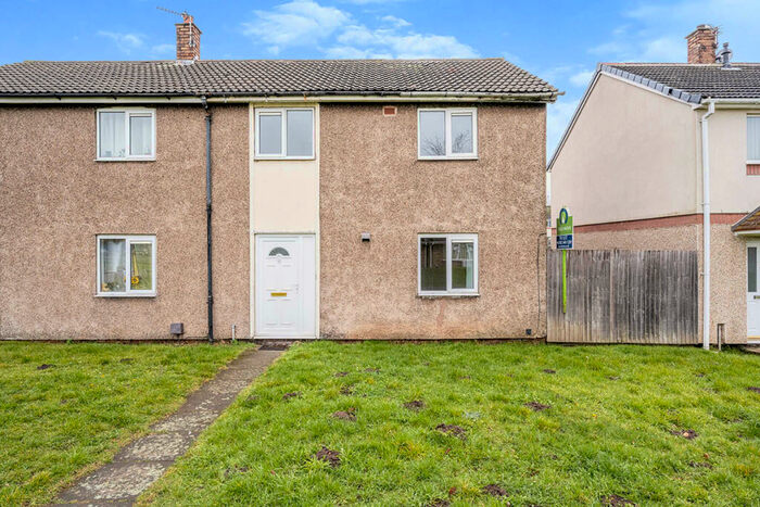 3 Bedroom Semi-Detached House To Rent In Bahram Grove, New Rossington, Doncaster, South Yorkshire, DN11