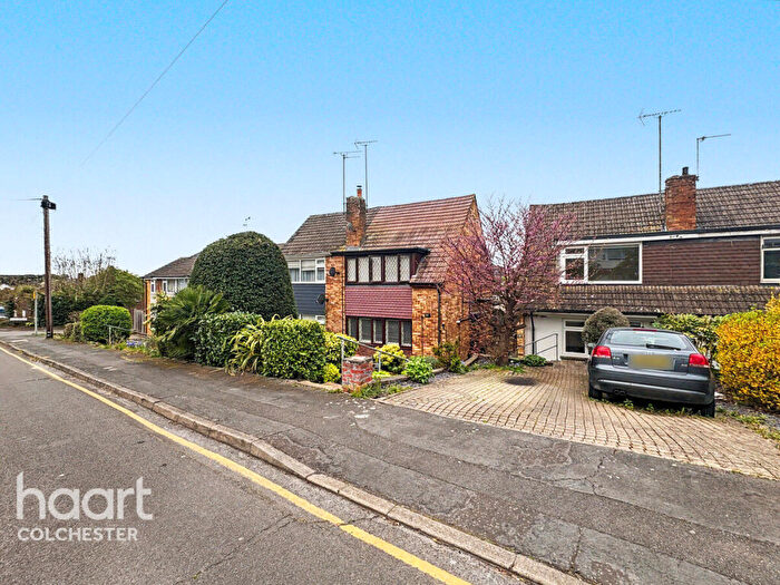 3 Bedroom Semi Detached House For Sale In Hugh Dickson Road, Colchester, CO4