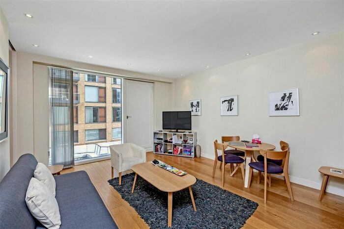 1 Bedroom Flat To Rent In Hirst Court, Grosvenor Waterside, Gatliff Road, London, SW1W